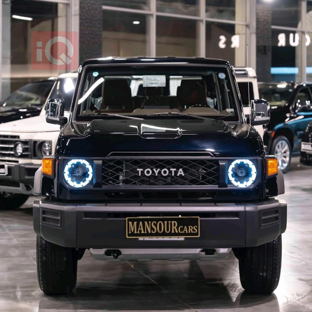 تويوتا لاند كروزر 76